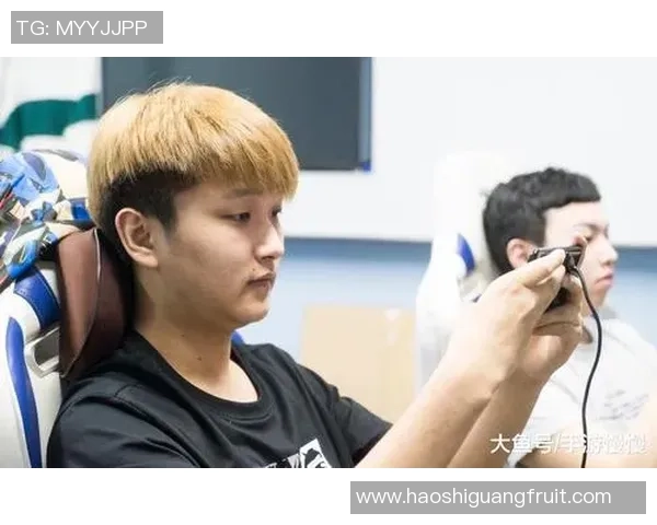 EDG在世界冠军杯中的心理素质分析与表现评估 EDG在世界冠军杯中的心理素质分析与表现评估